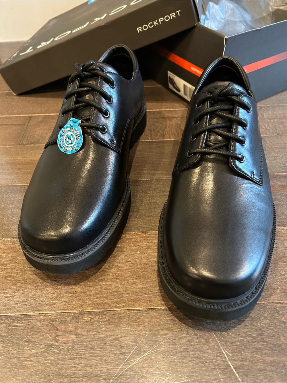 10.5 Wide Rockport Men’s Black Leather Derby Shoes